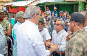 Presidente Abinader inaugurará este sábado dos carreteras y un techado escolar en Monte Plata