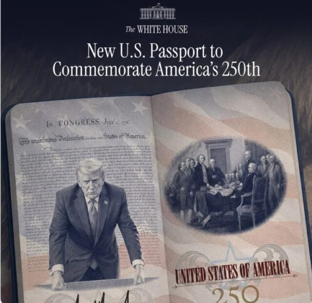 Trump presenta un pasaporte conmemorativo de Estados Unidos por el 250 aniversario de la independencia