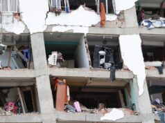 Más de 100 edificios colapsan en La Guaira tras los terremotos que sacudieron a Venezuela