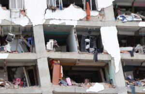 Más de 100 edificios colapsan en La Guaira tras los terremotos que sacudieron a Venezuela