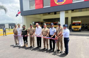 Abinader inaugura sede del Cuerpo Especializado de Mitigación a Emergencias y Desastres