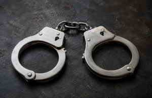 Capturan en RD a dos fugitivos buscados por EE. UU. por homicidio y agresión sexual