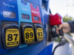 Trump anuncia rebaja temporal de gasolina en 25 estaciones de Filadelfia por el Día de la Independencia