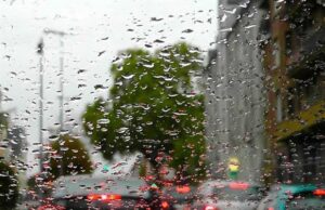 Vaguada y onda tropical provocarán aguaceros; mantienen alertas en varias provincias