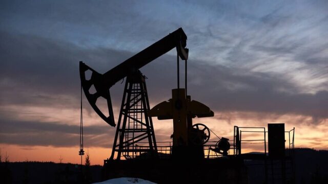 Petróleo repunta por nueva escalada militar entre Estados Unidos e Irán
