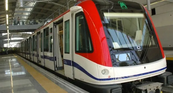 Metro de Santo Domingo reporta avería entre las estaciones Hermanas Mirabal y Peña Gómez