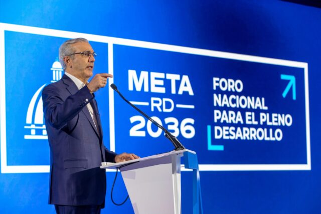 Abinader participa en el primer Foro Meta RD 2036 para impulsar el desarrollo nacional