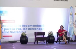 Más de 2,000 empleados de Educación reciben capacitación en derechos humanos