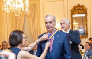 Americas Society otorga a Abinader su máxima distinción en Nueva York