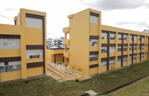 Abinader entrega Centro Educativo Minerva Guzmán en Pedro Brand para 960 estudiantes