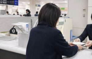 Japón eleva hasta veinte veces las tasas para trámites de residencia de extranjeros